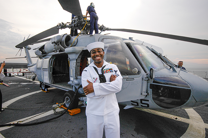 USS Mercy Helio Pilot